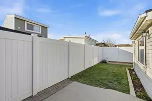 2335 W 4195 S, Taylorsville, UT 84119 - Photo 37