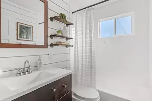 650 N 300 W, Salt Lake City, UT 84103 - Photo 13