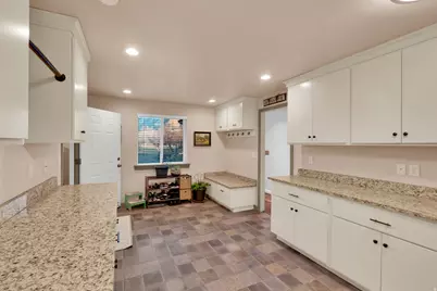 310 N 800 E, Mapleton, UT 84664 - Photo 19