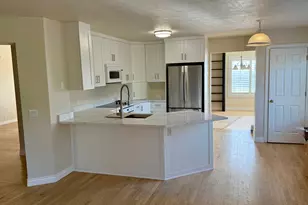 3181 E Deer Circle, Cottonwood Heights, UT 84121 - Photo 9
