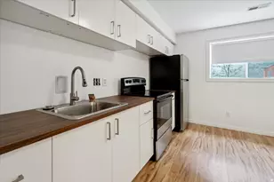 3181 E Deer Circle, Cottonwood Heights, UT 84121 - Photo 17