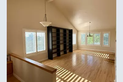 3181 E Deer Cir, Cottonwood Heights, UT 84121 - Photo 3