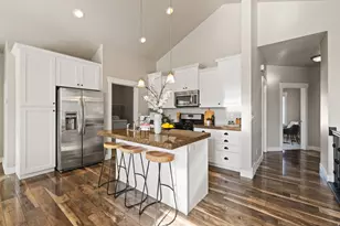 84 E Sequoia Dr, Draper, UT 84020 - Photo 9