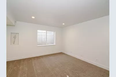 2256 W 8490 S, West Jordan, UT 84088 - Photo 35