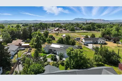 85 S 300 W, Smithfield, UT 84335 - Photo 51