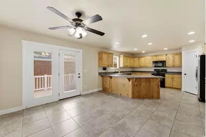 2303 Garden Ln, Layton, UT 84041 - Photo 13