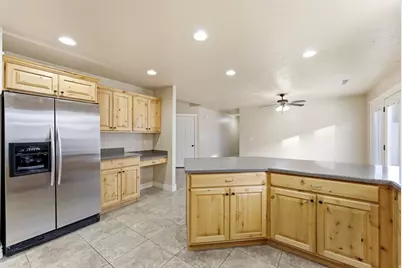 2303 Garden Ln, Layton, UT 84041 - Photo 17