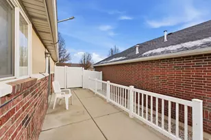 2303 Garden Ln, Layton, UT 84041 - Photo 7