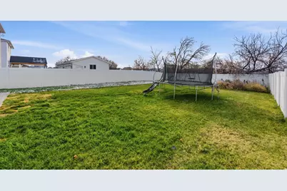3213 S 2400 W, West Haven, UT 84401 - Photo 29