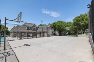 532 N Seven Peaks Blvd, Provo, UT 84606 - Photo 17