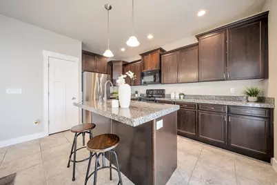 12731 S Meadow Ct, Riverton, UT 84065 - Photo 5