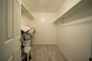 1466 N Lewis Peak Dr, Ogden, UT 84404 - Photo 9