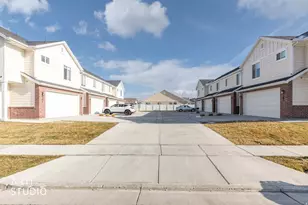 2674 S 2250 W, West Haven, UT 84401 - Photo 23