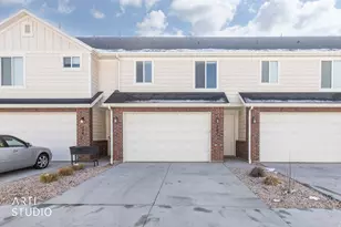 2674 S 2250 W, West Haven, UT 84401 - Photo 23