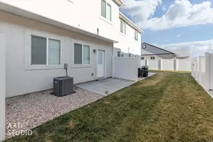 2674 S 2250 W, West Haven, UT 84401 - Photo 21