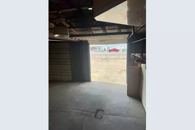 2085 W Highway 40, Roosevelt, UT 84066 - Photo 31