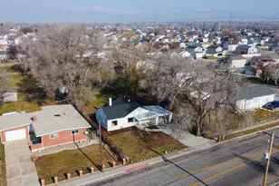 3402 W 6000 S, Roy, UT 84067 - Photo 17