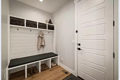 2488 W Farmhouse Ln, Lehi, UT 84043 - Photo 9