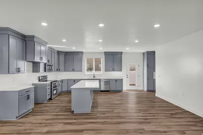 520 E 450 N, Delta, UT 84624 - Photo 13