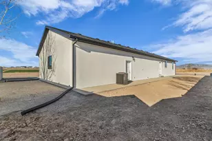 520 E 450 N, Delta, UT 84624 - Photo 7