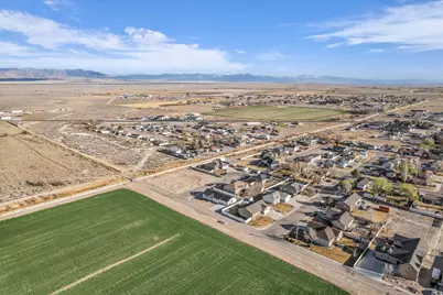 520 E 450 N, Delta, UT 84624 - Photo 47