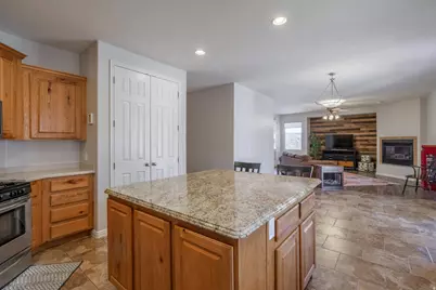 2187 N Territory Canyon Dr, Washington, UT 84780 - Photo 17