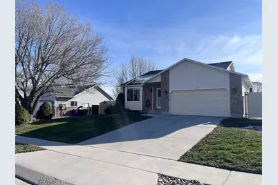 1401 W Green Hedge Way S, West Jordan, UT 84084 - Photo 3