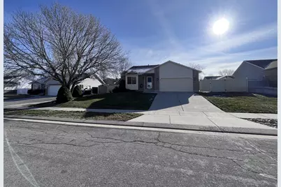 1401 W Green Hedge Way S, West Jordan, UT 84084 - Photo 1