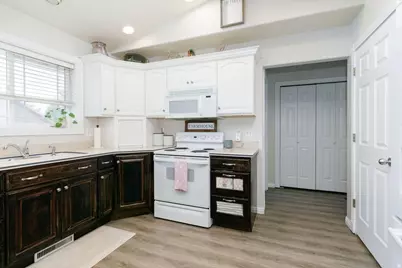 562 Aspen Cir, Preston, ID 83263 - Photo 11