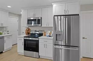 705 N 400 E, Lehi, UT 84043 - Photo 9