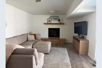 12683 S Whisper Creek Cv, Draper, UT 84020 - Photo 5