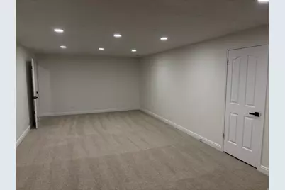 12683 S Whisper Creek Cv, Draper, UT 84020 - Photo 17