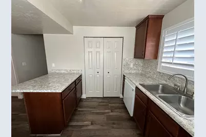 12683 S Whisper Creek Cv, Draper, UT 84020 - Photo 25