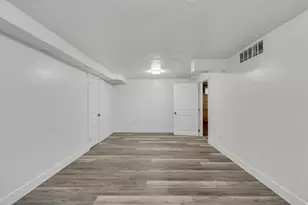 3858 Ogden Ave, South Ogden, UT 84403 - Photo 15