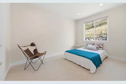 73 E Columbus Ct, Salt Lake City, UT 84103 - Photo 25