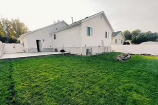 839 S 300 W, Logan, UT 84321 - Photo 15