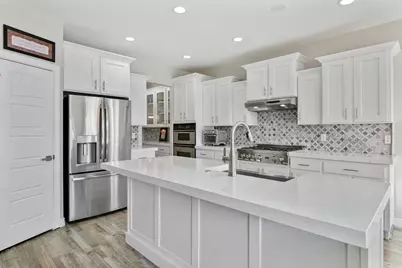 1952 E Bluffside Cir, Sandy, UT 84092 - Photo 17