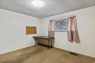 48 S Flint St, Kaysville, UT 84037 - Photo 21