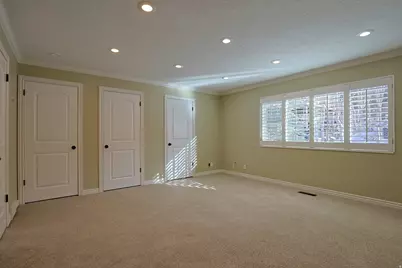 1723 Ross Dr, Ogden, UT 84403 - Photo 17