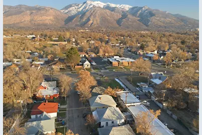 477 N Doxey, Ogden, UT 84403 - Photo 25