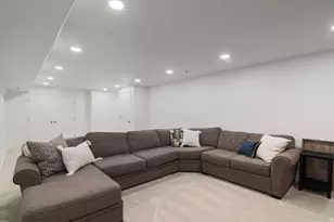 1023 W Molly Pitcher Circle, Bluffdale, UT 84065 - Photo 27