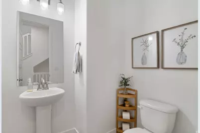 1023 W Molly Pitcher Cir, Bluffdale, UT 84065 - Photo 23