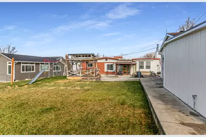 610 E Pages Ln, Centerville, UT 84014 - Photo 45