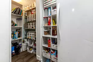 610 E Pages Ln, Centerville, UT 84014 - Photo 17