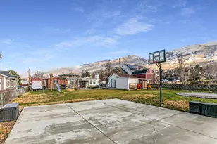 610 E Pages Ln, Centerville, UT 84014 - Photo 43