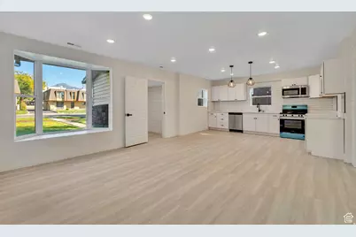 2202 S Lake St, South Salt Lake, UT 84106 - Photo 3