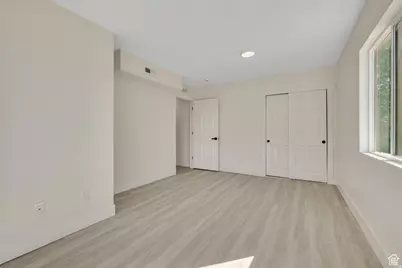 2202 S Lake St, South Salt Lake, UT 84106 - Photo 11