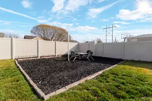 475 Wellington Dr, Kaysville, UT 84037 - Photo 29