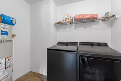 475 Wellington Dr, Kaysville, UT 84037 - Photo 23