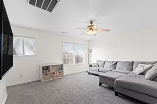 475 Wellington Dr, Kaysville, UT 84037 - Photo 13